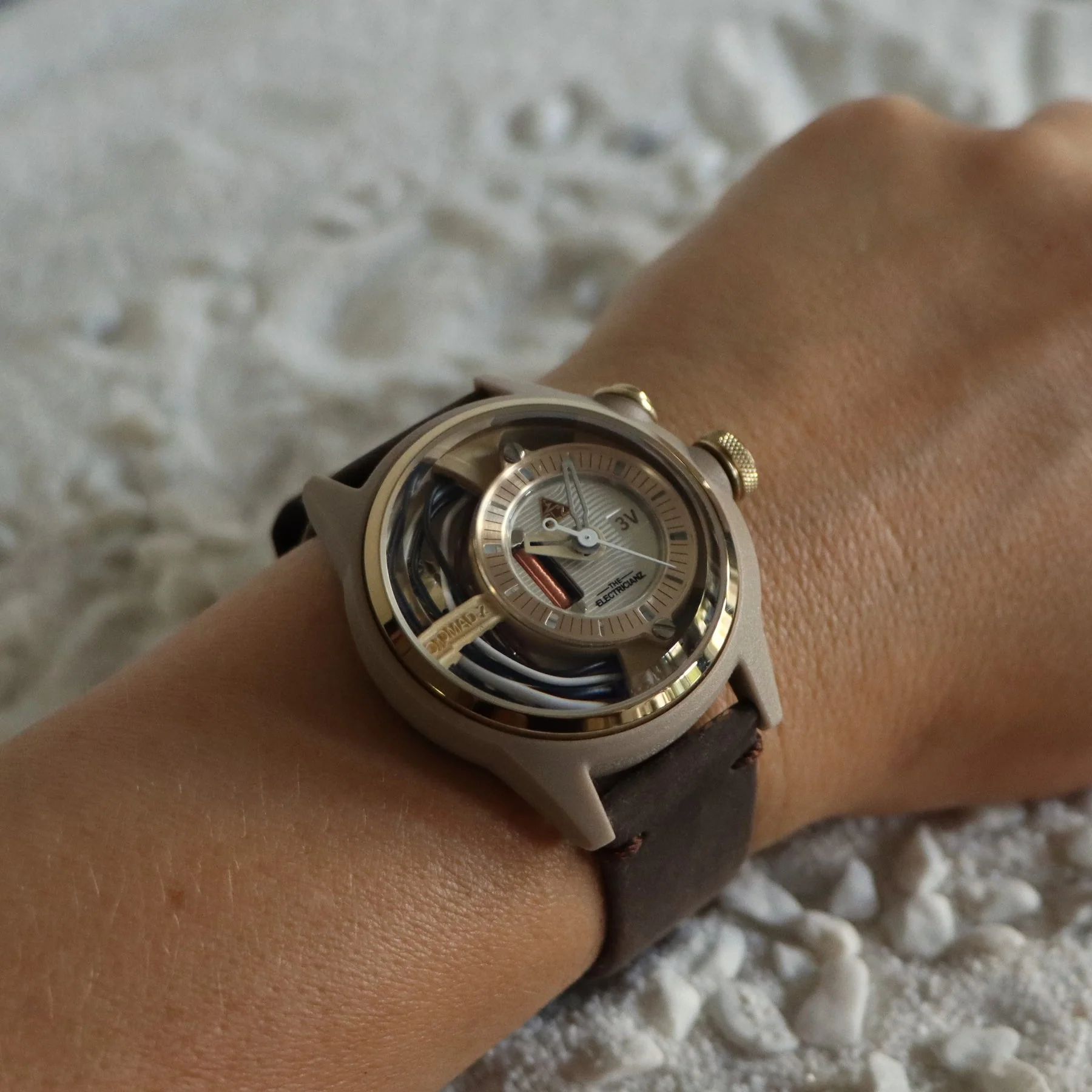 The Electricianz Nomad Z 42mm Brown Leather - Image 4