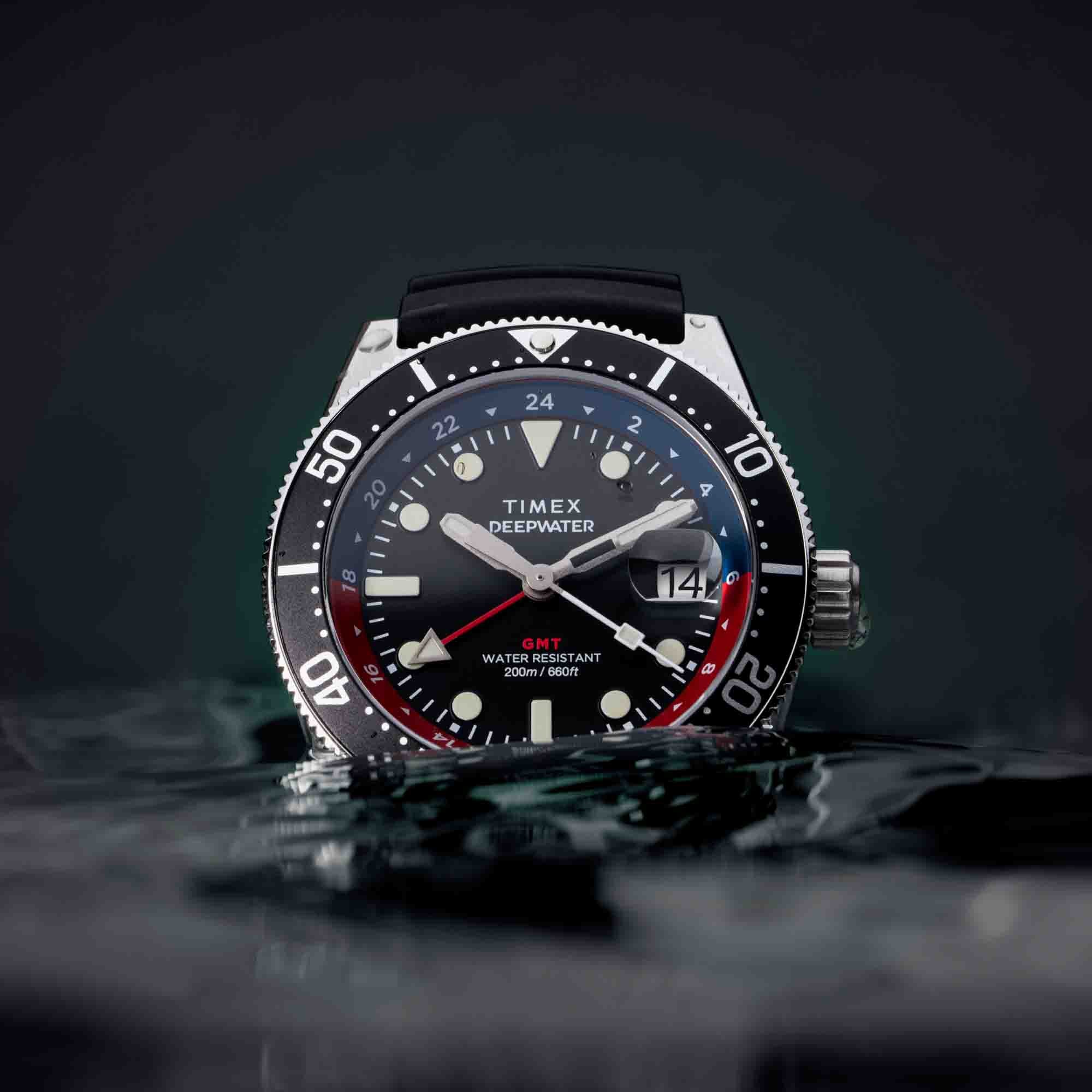 Timex Deepwater Reef 200 GMT 40mm Black - Image 4
