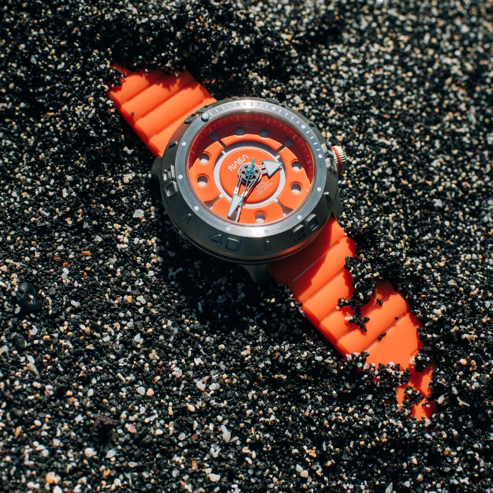 Xeric NASA Voyager Automatic 1000m Diver Titan - Image 17